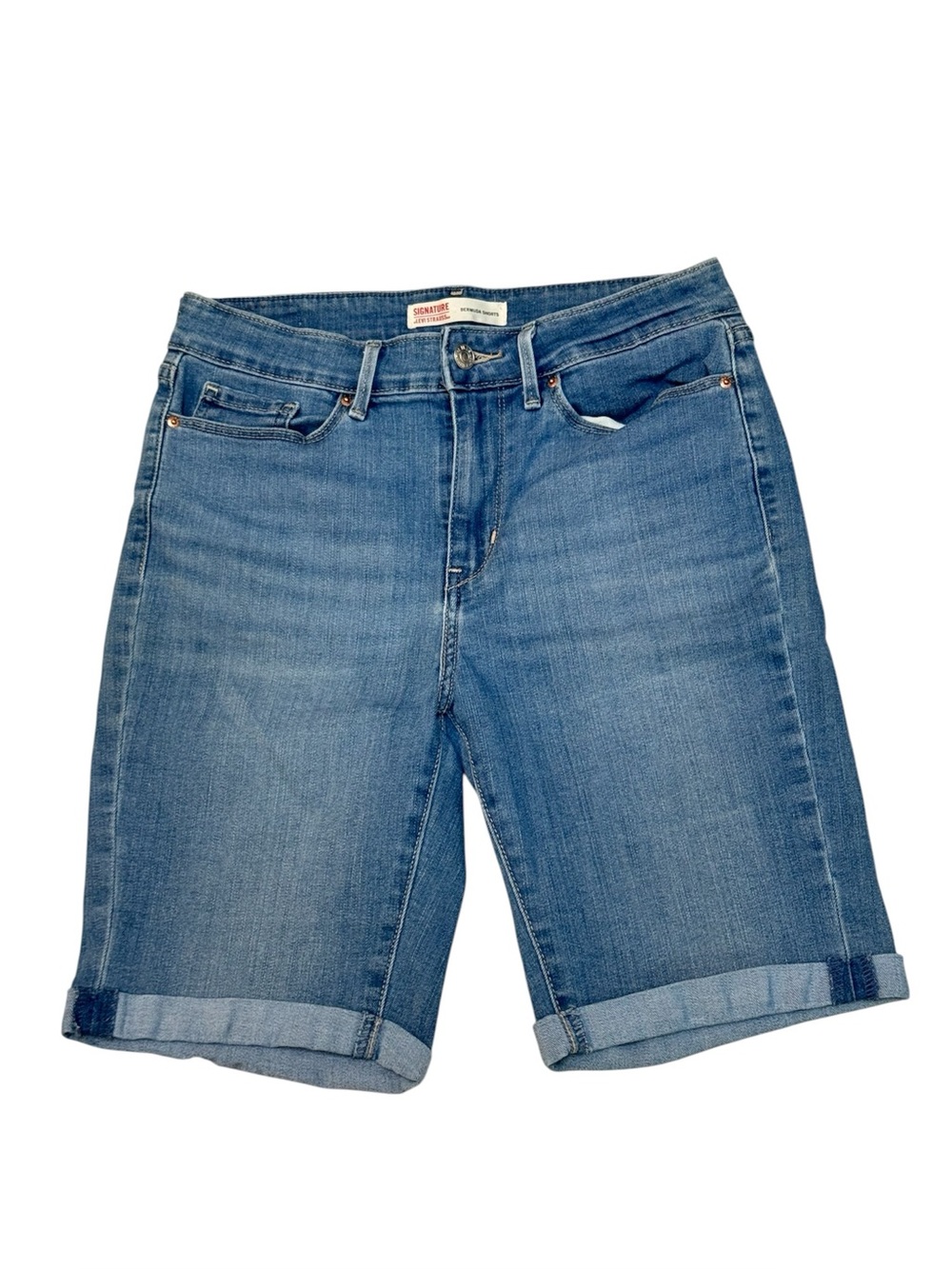 Signature Levi Strauss Women’s Cuffed Bermuda Denim Shorts Size 6/28